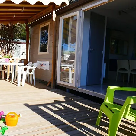 Campeggio Camping Le Mas De Pierredon **** - Maeva Camping Sanary-sur-Mer